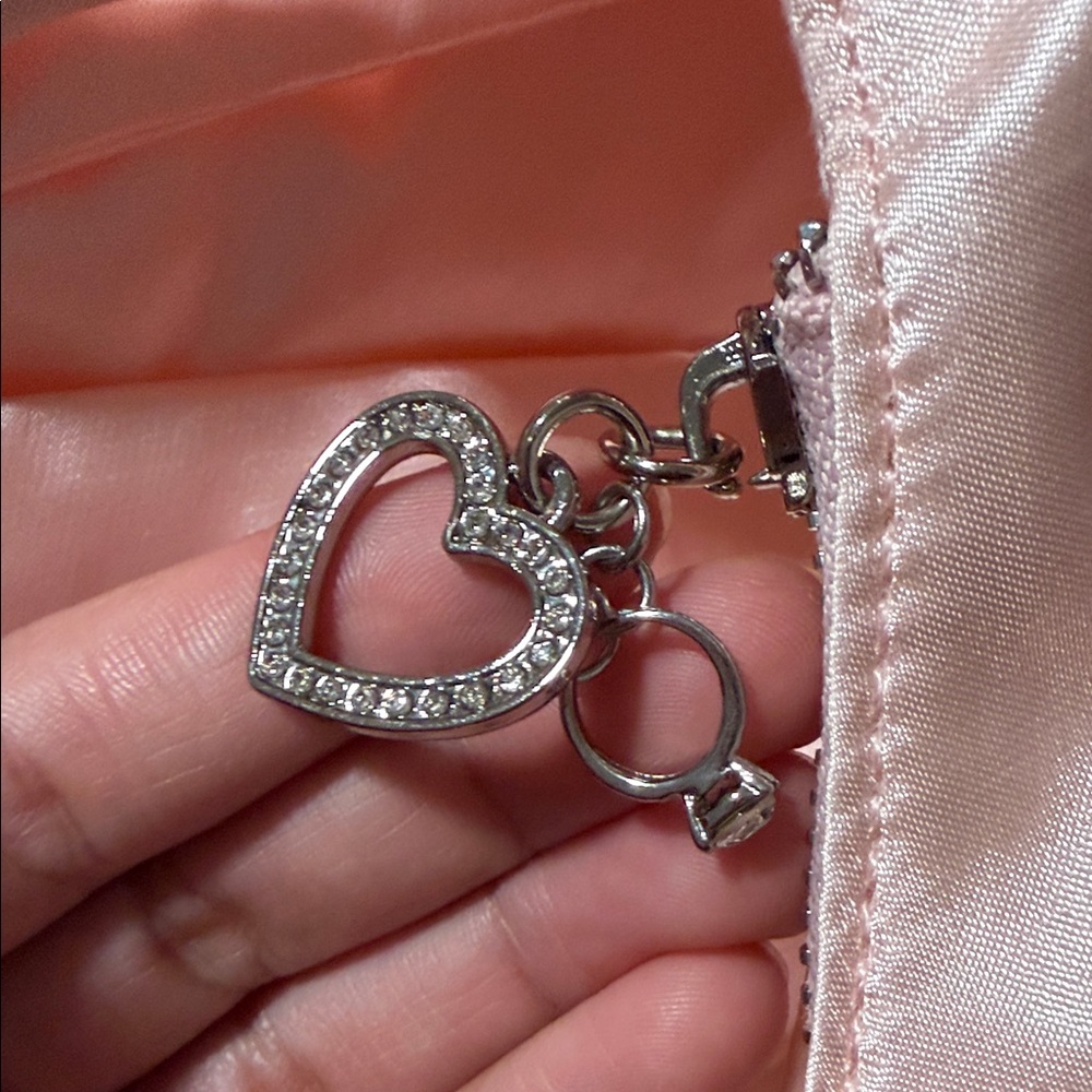 Sugar Thrillz Pink Heart Bow Shoulder Bag - Picture 3 of 4
